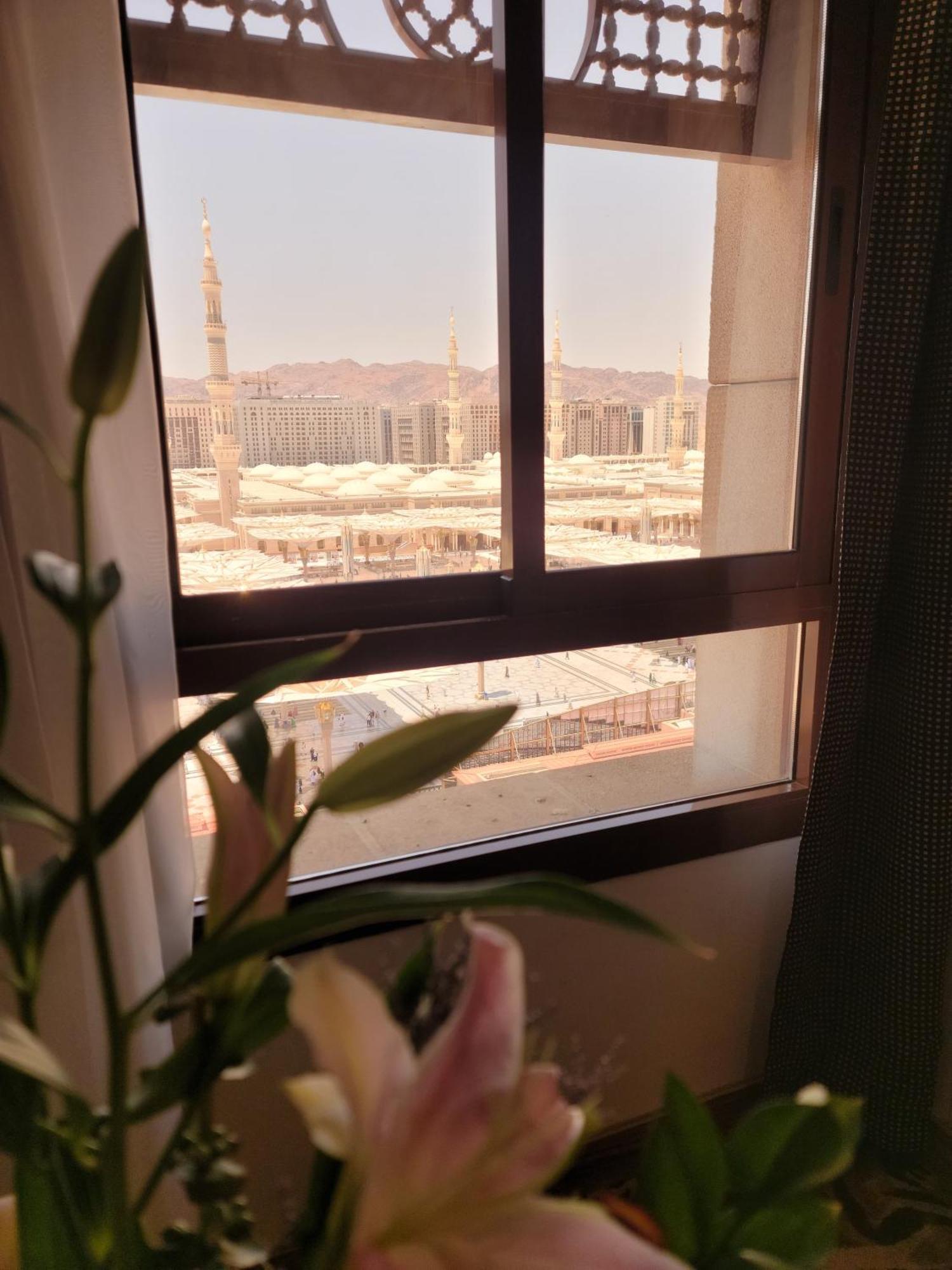 Golden Tulip Al Shakreen Μεδίνα Εξωτερικό φωτογραφία