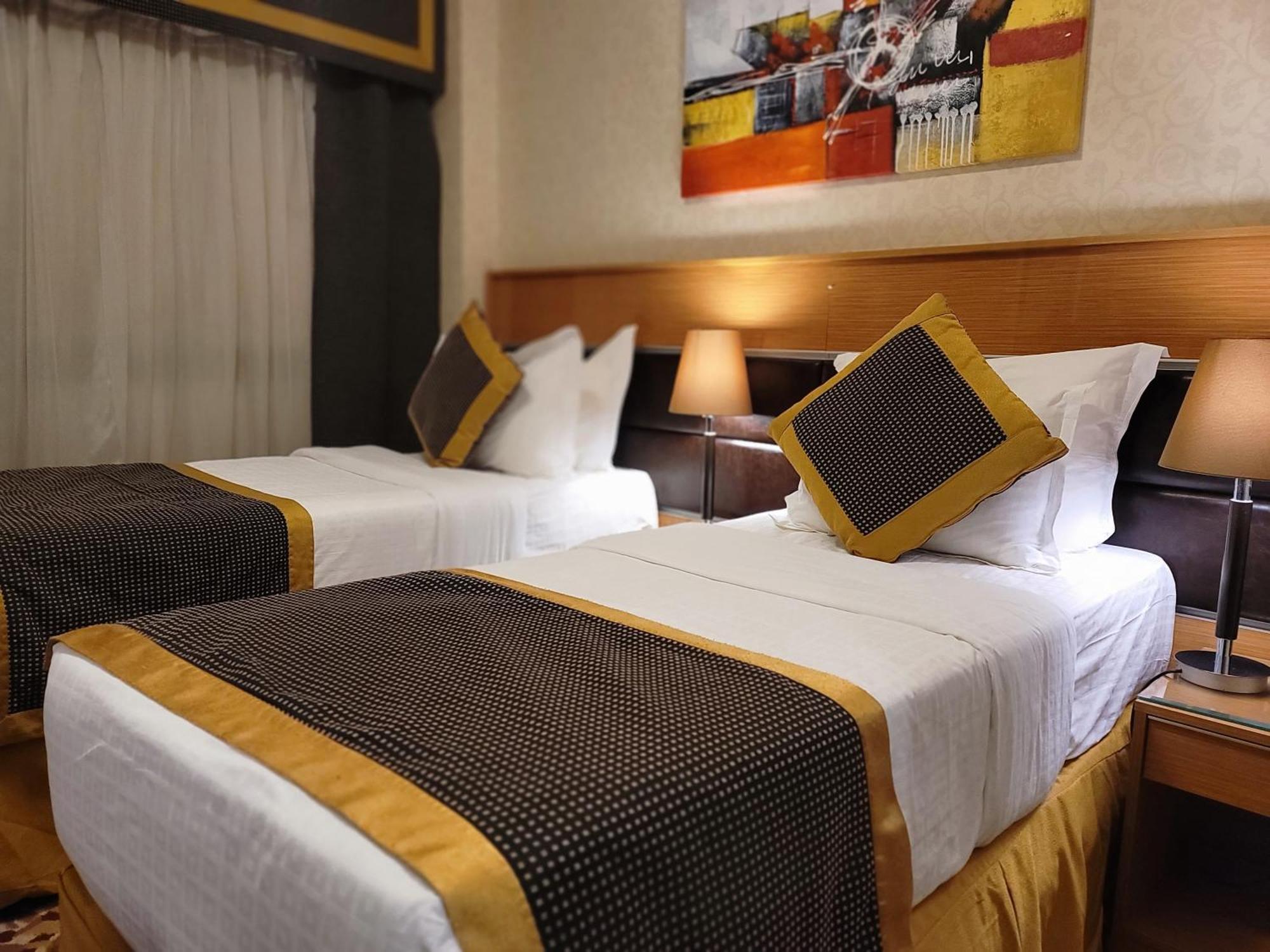 Golden Tulip Al Shakreen Μεδίνα Εξωτερικό φωτογραφία