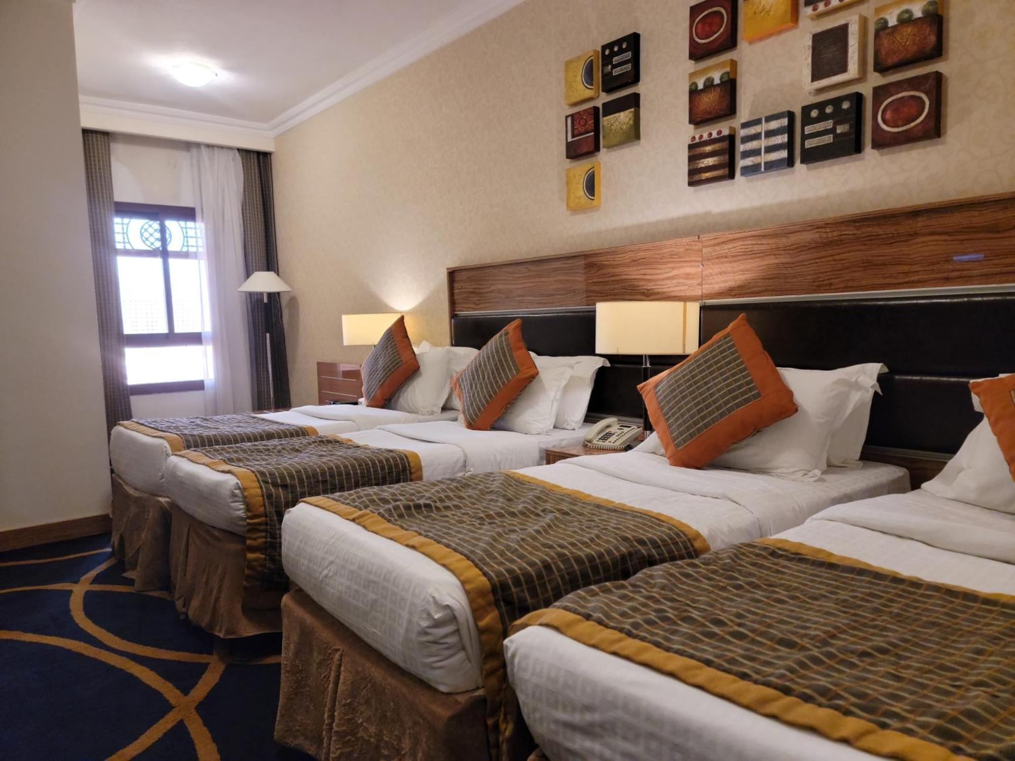 Golden Tulip Al Shakreen Μεδίνα Εξωτερικό φωτογραφία
